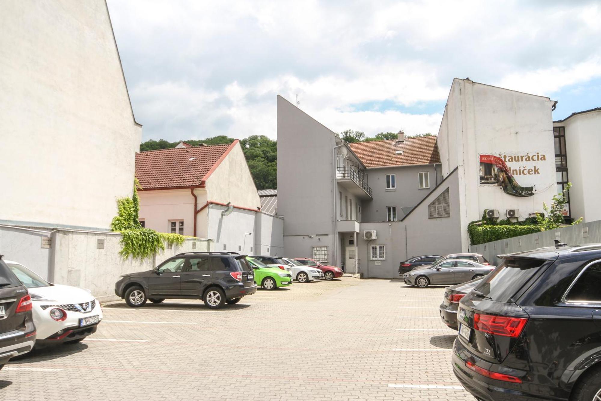 Apartman Vita Lite Trenčín 외부 사진
